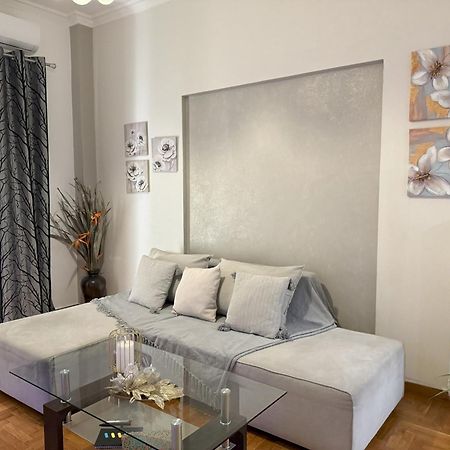 2 Bedrooms Apartment Center Of Athens 4 Min Subway ภายนอก รูปภาพ